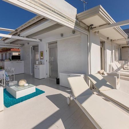 Magnifico Appartamento Dominique Jesolo Lido Carraro Immobiliare - Family Apartments エクステリア 写真
