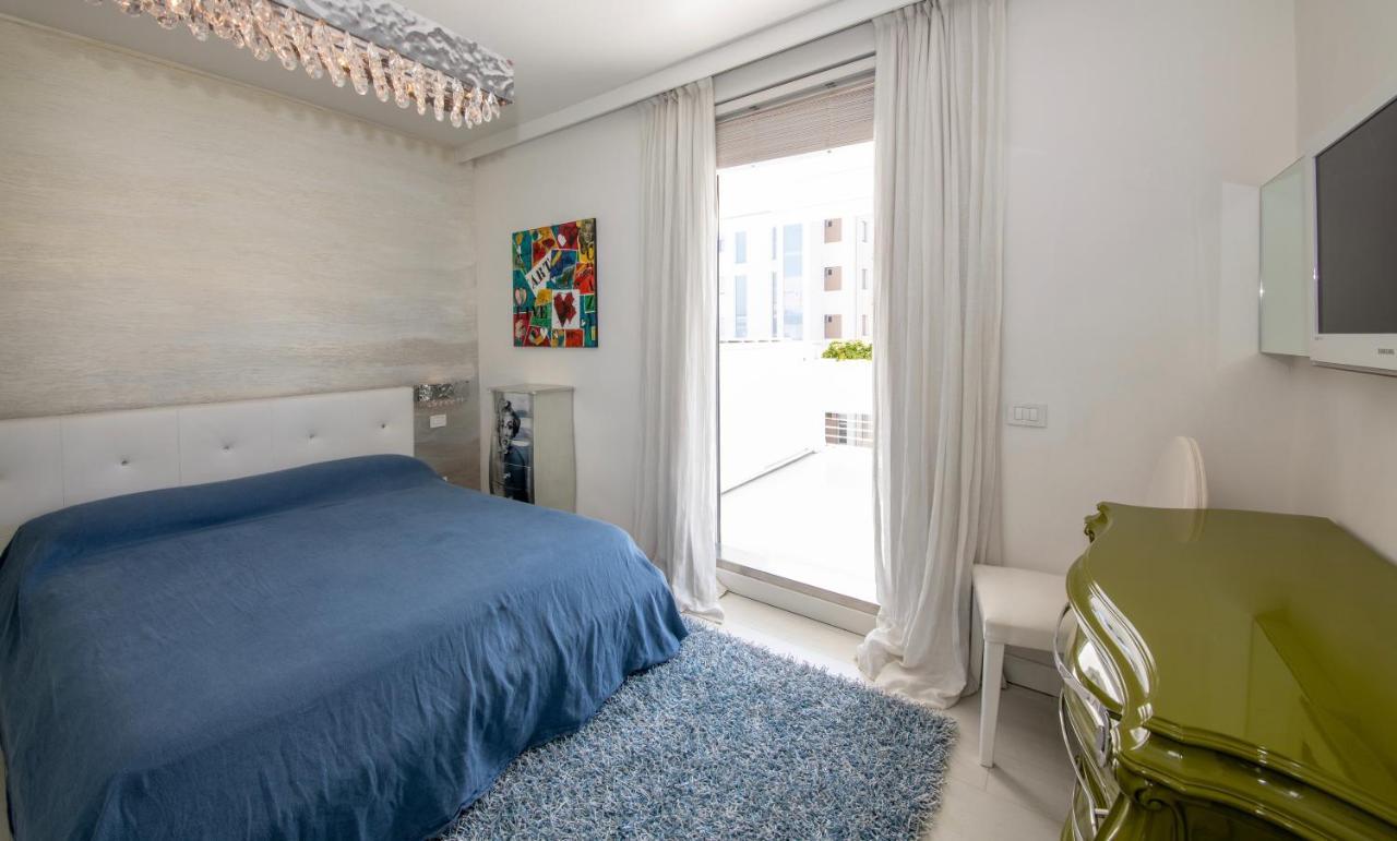 Magnifico Appartamento Dominique Jesolo Lido Carraro Immobiliare - Family Apartments エクステリア 写真
